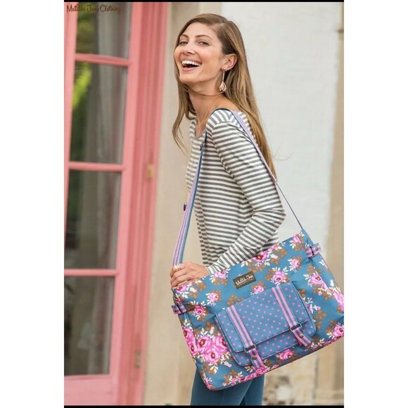FIRM PRICE Matilda Jane Carry It Off Diaper Messenger Computer Bag NWOT - Picture 1 of 11